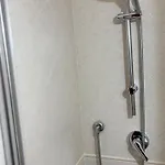 アパート Veterani House 33 チェファル