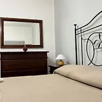Veterani House 33 * チェファル