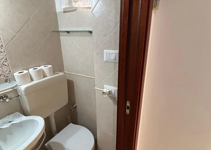 Daire Veterani House 33